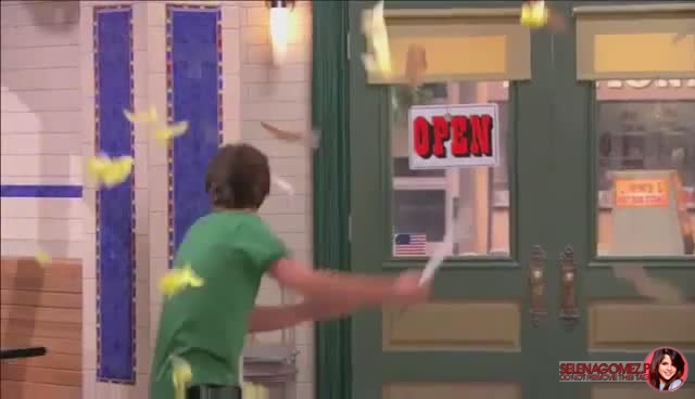 wizards_of_waverly_place_season_4_episode_2_part_1_mp40027.jpg