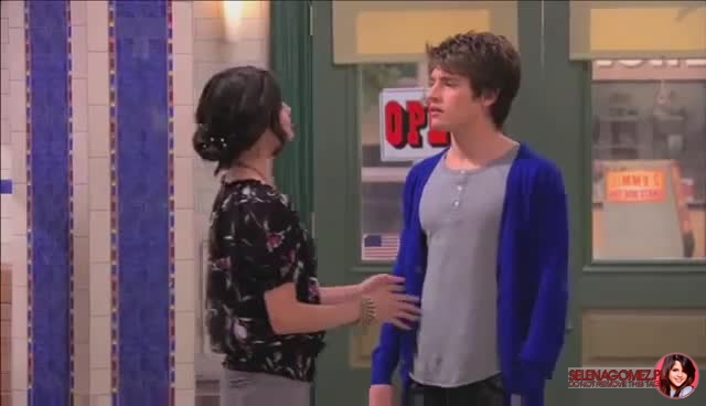 wizards_of_waverly_place_season_4_episode_2_part_1_mp40054.jpg