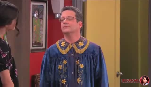 wizards_of_waverly_place_season_4_episode_2_part_2_mp40442.jpg