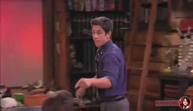 wizards_of_waverly_place_season_4_episode_2_part_2_mp40499.jpg