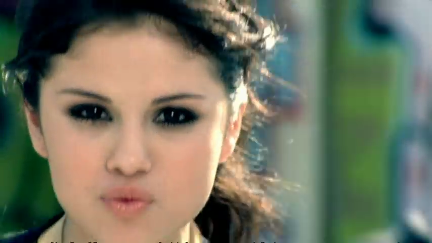 Selena_Gomez_-_Tell_Me_Something_I_Don_t_Know_-_YouTube_28480p29_mp40321.png