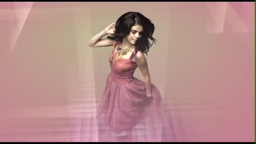 Selena_Gomez___The_Scene_-_Naturally_-_YouTube_28480p29_mp40573.png