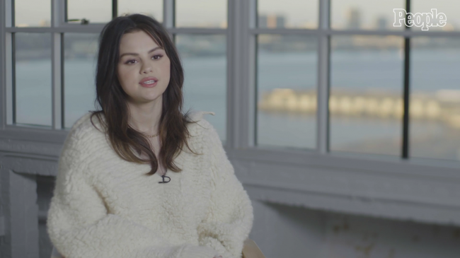 Selena_Gomez__I_Believe_in_the_Strength_of_Women___People_of_the_Year_2020___PEOPLE_-_YouTube_281080p29_mp40572.png