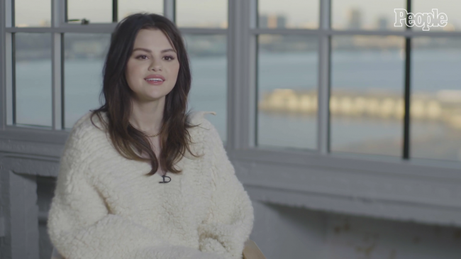 Selena_Gomez__I_Believe_in_the_Strength_of_Women___People_of_the_Year_2020___PEOPLE_-_YouTube_281080p29_mp40578.png