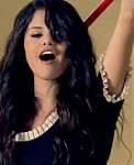Selena_Gomez_-_Tell_Me_Something_I_Don_t_Know_-_YouTube_28480p29_mp40037.png