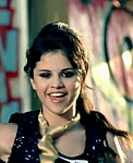 Selena_Gomez_-_Tell_Me_Something_I_Don_t_Know_-_YouTube_28480p29_mp40228.png