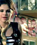 Selena_Gomez_-_Tell_Me_Something_I_Don_t_Know_-_YouTube_28480p29_mp40248.png