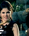 Selena_Gomez_-_Tell_Me_Something_I_Don_t_Know_-_YouTube_28480p29_mp40252.png
