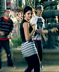 Selena_Gomez_-_Tell_Me_Something_I_Don_t_Know_-_YouTube_28480p29_mp40279.png