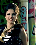 Selena_Gomez_-_Tell_Me_Something_I_Don_t_Know_-_YouTube_28480p29_mp40283.png