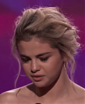 Selena_Gomez_Tearfully_Accepts_Woman_of_the_Year_Award_at_Billboard_s_Women_in_Music_2017_-_YouTube_28480p29_mp40195.png
