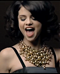 Selena_Gomez___The_Scene_-_Naturally_-_YouTube_28480p29_mp40450.png
