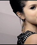 Selena_Gomez___The_Scene_-_Naturally_-_YouTube_28480p29_mp40487.png