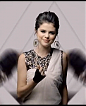 Selena_Gomez___The_Scene_-_Naturally_-_YouTube_28480p29_mp40539.png