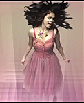 Selena_Gomez___The_Scene_-_Naturally_-_YouTube_28480p29_mp40610.png