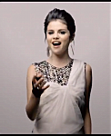 Selena_Gomez___The_Scene_-_Naturally_-_YouTube_28480p29_mp40628.png