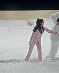 benny_blanco2C_Tainy2C_Selena_Gomez2C_J__Balvin_-_I_Can_t_Get_Enough_28Official_Music_Video29_-_YouTube_281080p29_mp40878.png