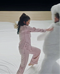 benny_blanco2C_Tainy2C_Selena_Gomez2C_J__Balvin_-_I_Can_t_Get_Enough_28Official_Music_Video29_-_YouTube_281080p29_mp40886.png