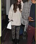 selena-gomez-back-in-los-angeles-after-press-tour-01.jpg