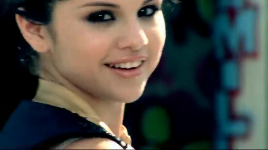 Selena_Gomez_-_Tell_Me_Something_I_Don_t_Know_-_YouTube_28480p29_mp40329.png