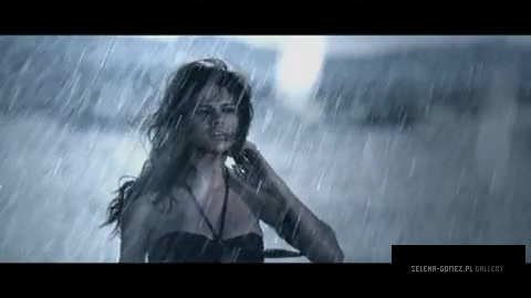 Selena_Gomez___The_Scene_-_A_Year_Without_Rain_275.jpg