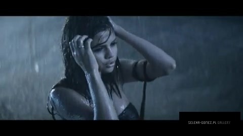 Selena_Gomez___The_Scene_-_A_Year_Without_Rain_362.jpg
