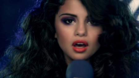 Selena_Gomez___The_Scene_-_Love_You_Like_A_Love_Song_360.jpg