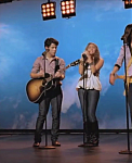 Disney_Channel_Stars___Send_It_On_5BOfficial_HD_Music_Video5D_-_YouTube_281080p29_mp40810.png