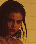 Selena_Gomez2C_Marshmello_-_Wolves_-_YouTube_281080p29_mp40191.png