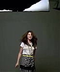 Selena_Gomez_-_Falling_Down_28Official_Video29_HD_066.jpg