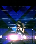 Selena_Gomez_-_Falling_Down_28Official_Video29_HD_101.jpg