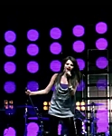 Selena_Gomez_-_Falling_Down_28Official_Video29_HD_117.jpg