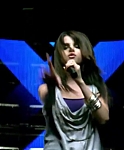 Selena_Gomez_-_Falling_Down_28Official_Video29_HD_139.jpg
