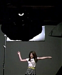 Selena_Gomez_-_Falling_Down_28Official_Video29_HD_174.jpg