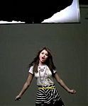 Selena_Gomez_-_Falling_Down_28Official_Video29_HD_205.jpg
