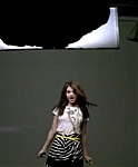 Selena_Gomez_-_Falling_Down_28Official_Video29_HD_206.jpg