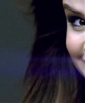 Selena_Gomez_-_Falling_Down_28Official_Video29_HD_288.jpg