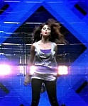 Selena_Gomez_-_Falling_Down_28Official_Video29_HD_345.jpg