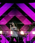 Selena_Gomez_-_Falling_Down_28Official_Video29_HD_371.jpg