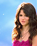 Selena_Gomez_-_Fly_to_Your_Heart_-_YouTube_28720p29_mp40028.png