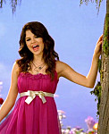 Selena_Gomez_-_Fly_to_Your_Heart_-_YouTube_28720p29_mp40047.png