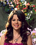 Selena_Gomez_-_Fly_to_Your_Heart_-_YouTube_28720p29_mp40069.png