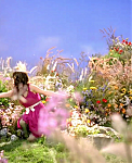 Selena_Gomez_-_Fly_to_Your_Heart_-_YouTube_28720p29_mp40096.png