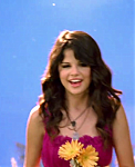 Selena_Gomez_-_Fly_to_Your_Heart_-_YouTube_28720p29_mp40113.png