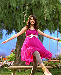 Selena_Gomez_-_Fly_to_Your_Heart_-_YouTube_28720p29_mp40135.png