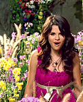 Selena_Gomez_-_Fly_to_Your_Heart_-_YouTube_28720p29_mp40153.png