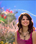 Selena_Gomez_-_Fly_to_Your_Heart_-_YouTube_28720p29_mp40173.png