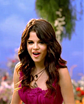Selena_Gomez_-_Fly_to_Your_Heart_-_YouTube_28720p29_mp40215.png
