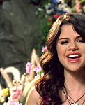 Selena_Gomez_-_Fly_to_Your_Heart_-_YouTube_28720p29_mp40247.png