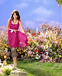 Selena_Gomez_-_Fly_to_Your_Heart_-_YouTube_28720p29_mp40275.png